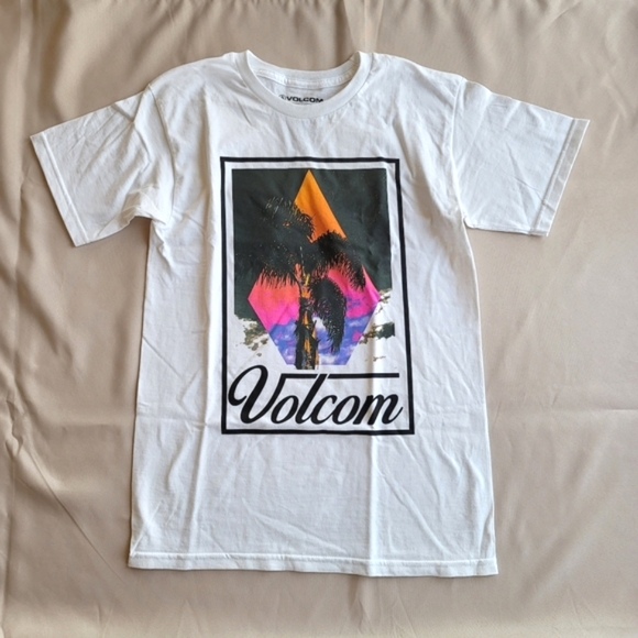 Volcom Graphic T-Shirt - size S - Picture 1 of 4